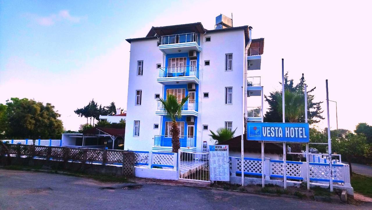 Vesta Hotel Side Exteriör bild